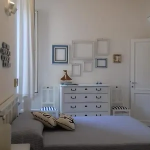 Appartamento De Maniman, Lavagna